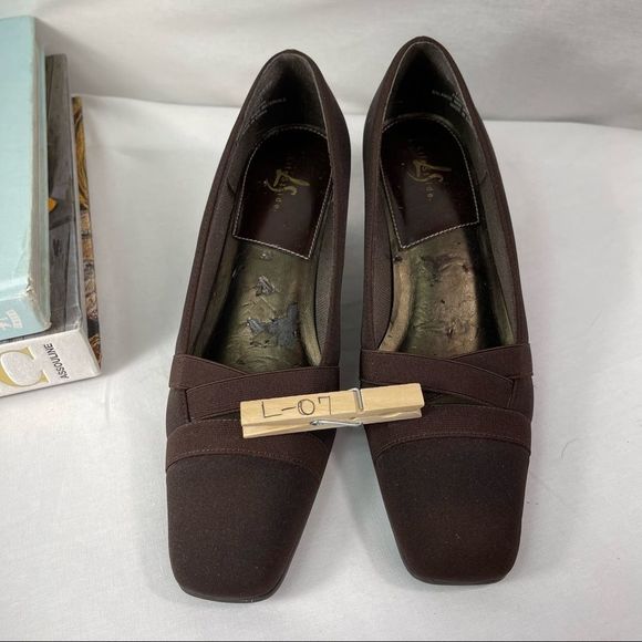 Life stride comfort sole suspense slip on brown low heel womens shoes size 6.5 - Picture 2 of 16